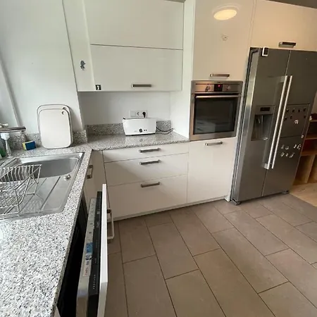 Apartamento Familienfreundliche Mit 110qm In Ruhiger Und Gut Angebundener Lage