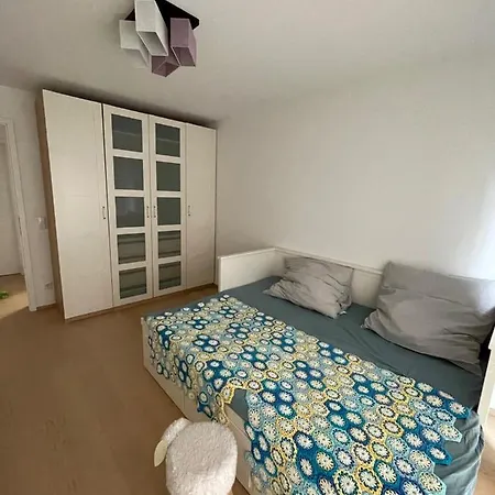 Apartamento Familienfreundliche Mit 110qm In Ruhiger Und Gut Angebundener Lage *